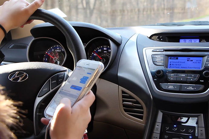 Distracted Driving Bakersfield California