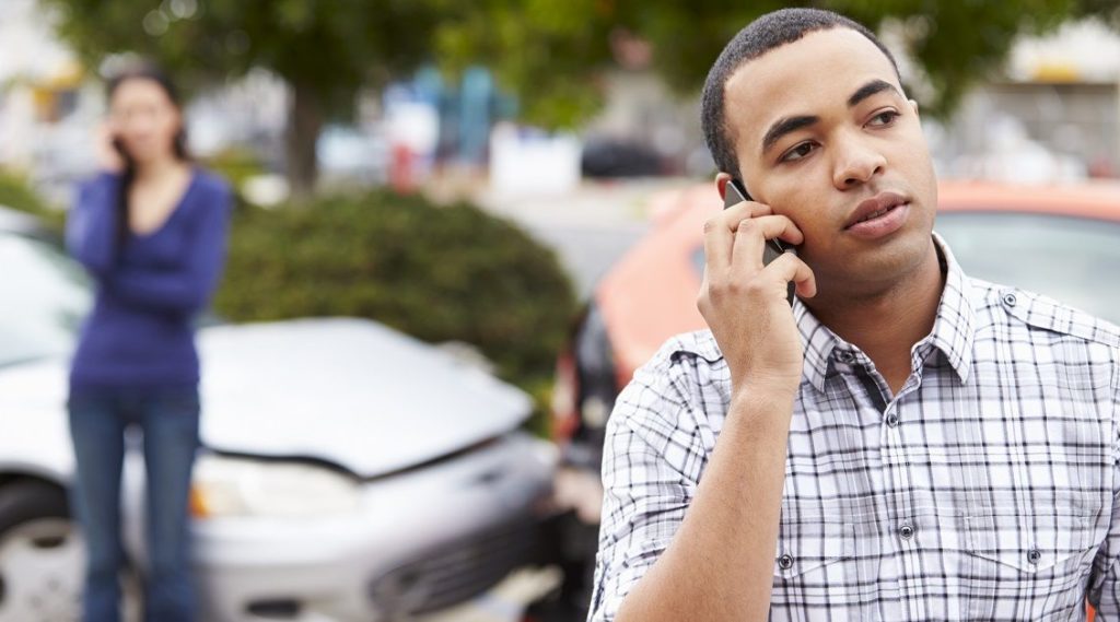 Contacting a Car Accident Lawyer